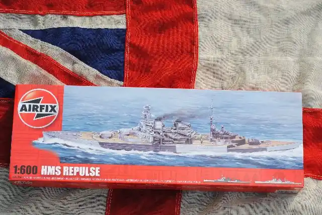 Airfix A06206 HMS REPULSE Alleen Vandaag